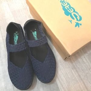 Serene Island Sovana Navy Slip On Wedges